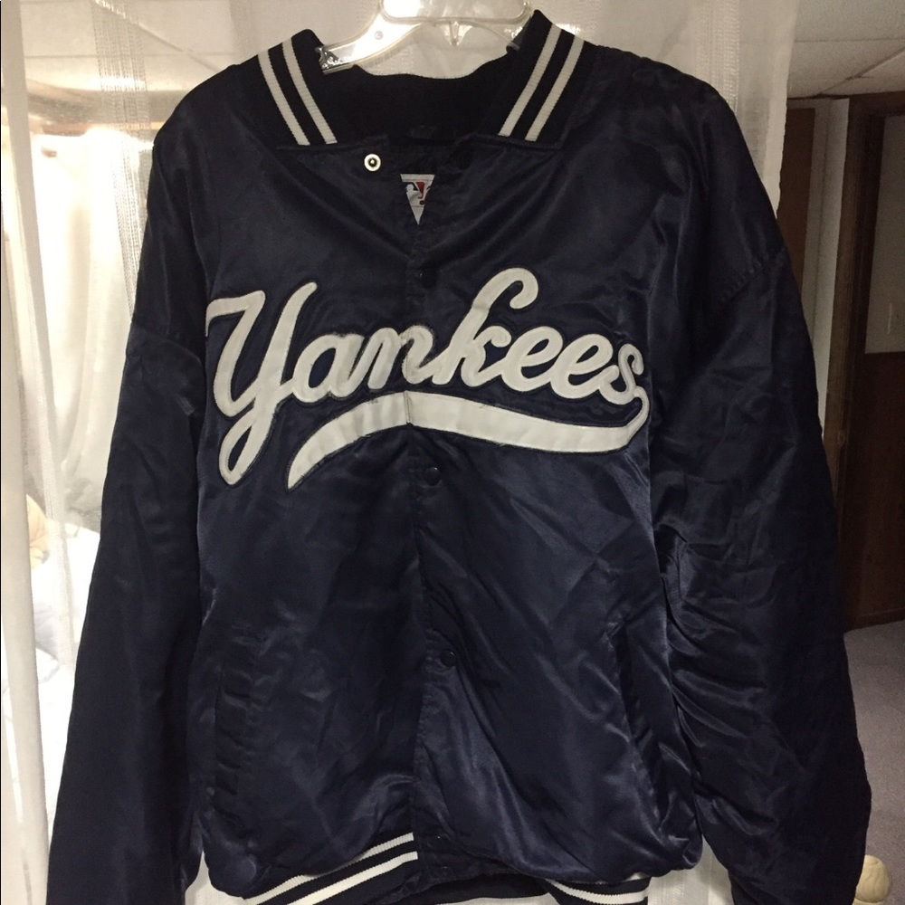 Yankees Majestic 2001 WorldSeries Satin Jacket XXL